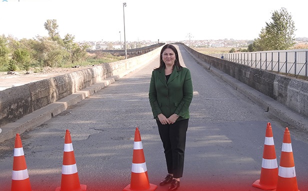 Başkan İba, Tarihi Uzunköprü restorasyon çalışmalarını yerinde inceledi