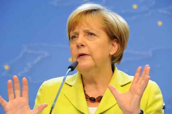 Merkel: Türkiye'ye Olası Yaptırım Gündemimizde Olacak