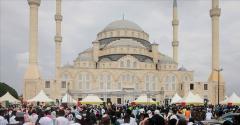 Gana Milli Cami ve Külliyesi bir Osmanlı mimarisi