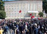 Arnavutluk'ta yüzlerce kişiden yükselen akaryakıt ve gıda fiyatları için protesto