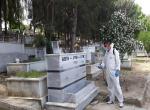 Mezarlıklarda koronavirüs önlemi alındı