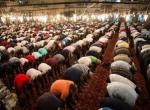 Camilerde Beş Vakit Namaz Kılınacak