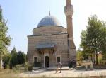Sınırdaki cami cuma, bayram ve teravih namazlarında ibadete açılıyor