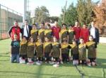 Maç Sonrası Minik Futbolculara Kitap Dağıtıldı