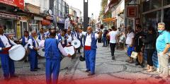 KIRKPINAR DAVUL VE ZURNA EKİBİ GELENEKSEL DAVET İÇİN YOLLARA DÜŞTÜ