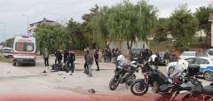 Polis memuru kazaya müdahale için gittiği sırada yaralandı