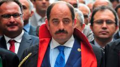 Zekeriya Öz'e meslekten ihraç